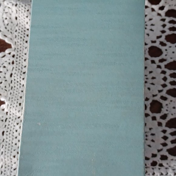 Vintage Helena Rubenstein Heaven Sent Powder Compact, Puff, Original Box - Picture 9 of 14